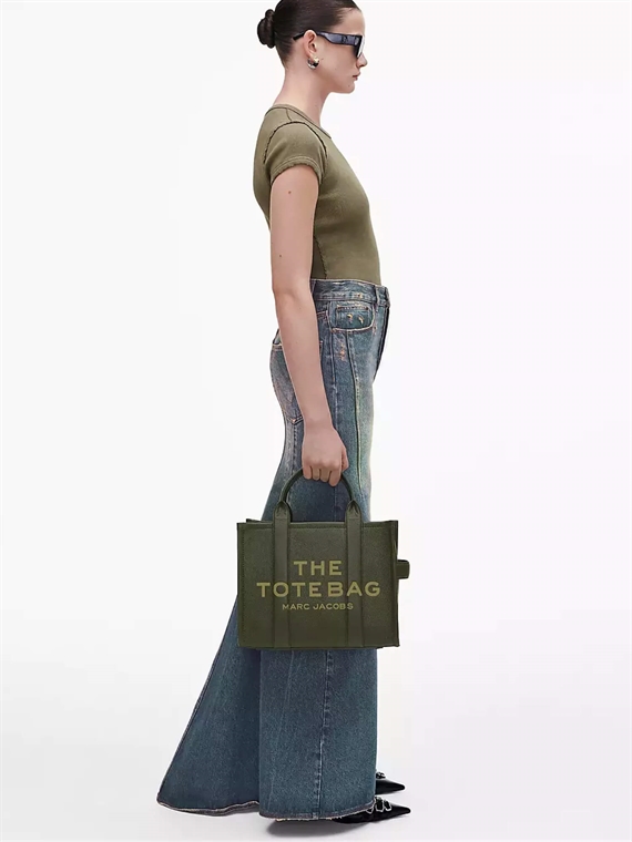 Marc Jacobs The Leather Medium Tote Bag, Forest 